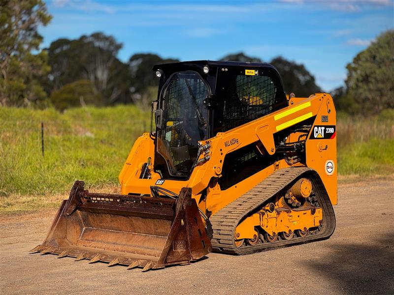 Caterpillar 239D positrack tracked skid steer loader