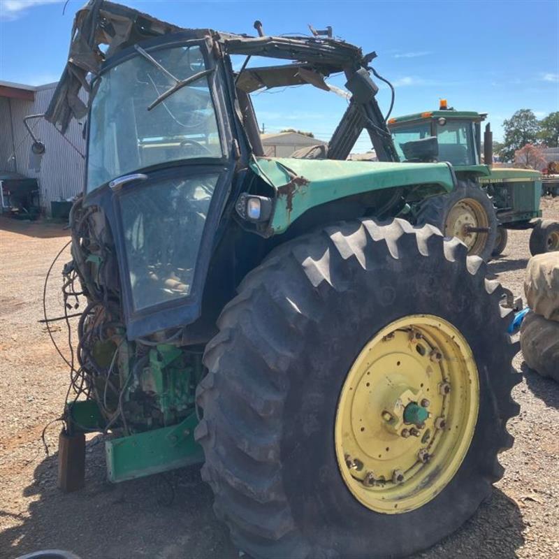 John Deere 4450 tractor