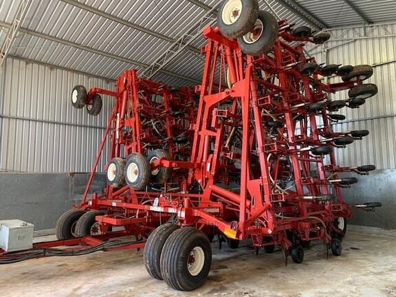 Morris C2 90ft airseeder