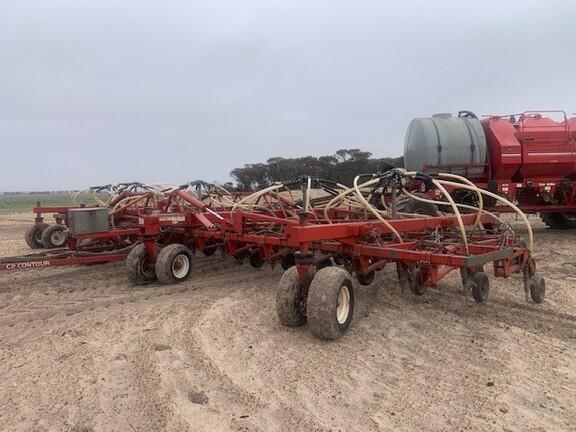 Morris Contour C2 airseeder