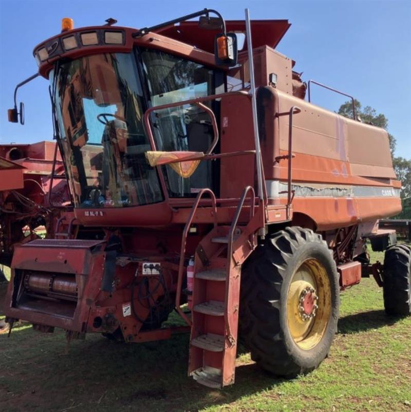International 2388 combine harvester