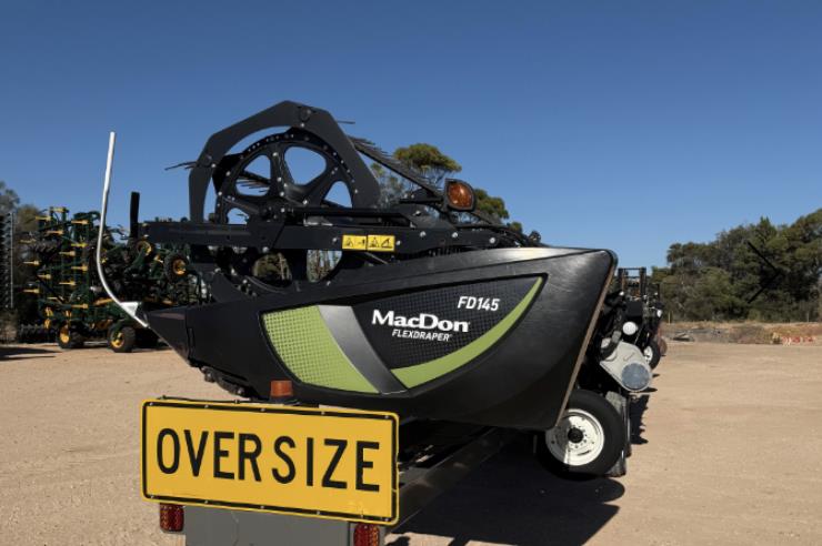 MacDon FD145 harvester front