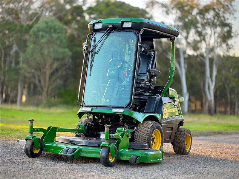 John Deere 1570 72 4wd out front rid...