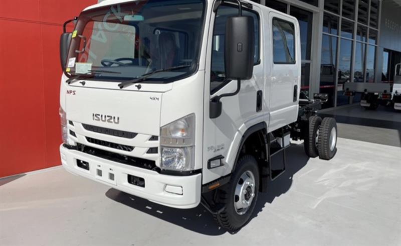 Photo 1. Isuzu NPS Cab Chassis truck