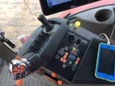 Photo 5. Case IH PUMA 195 tractor