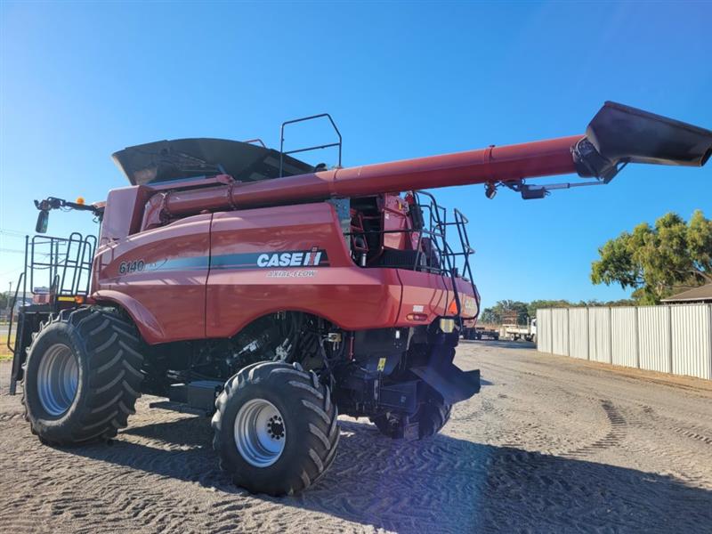 Case IH 6140 Axial Flow combine harvester, Harvesters Case IH WA