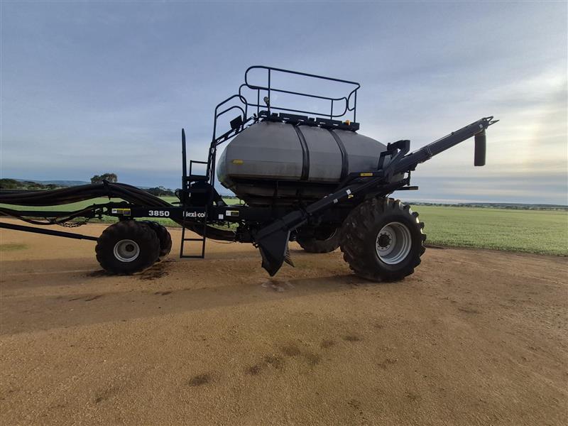 Flexi-Coil 3850 TBH Air Cart