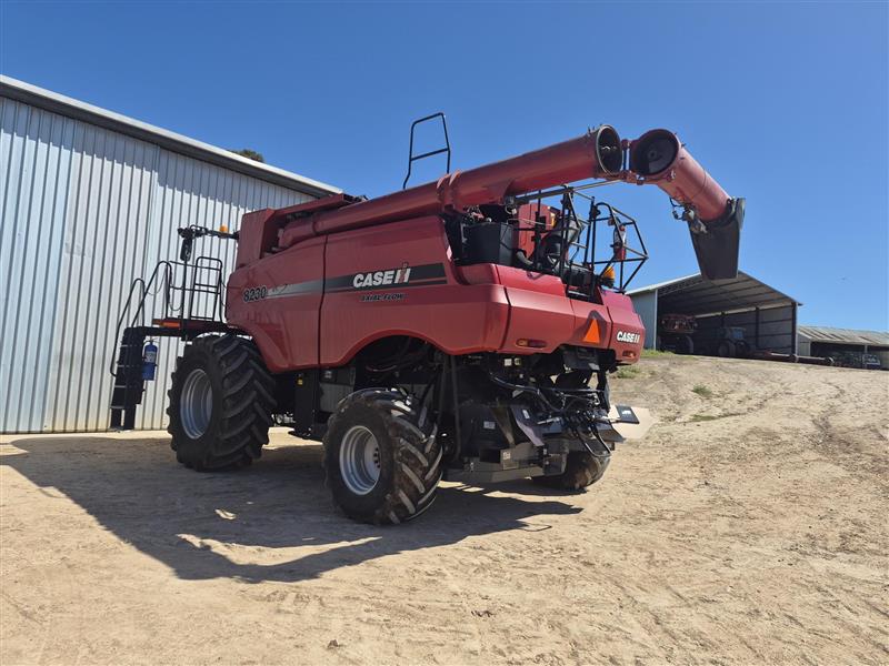 Photo 4. Case IH 8230 Axial Flow Combine
