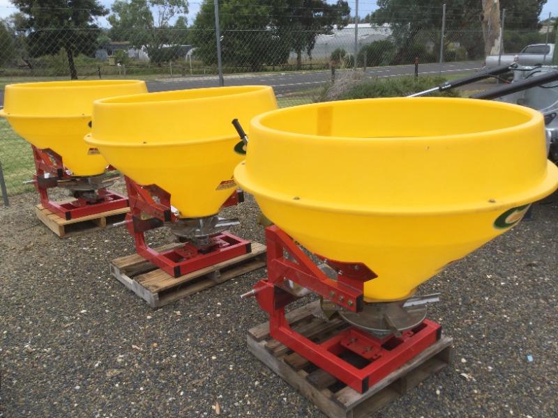 Photo 1. 2022 Iris KS530 Linkage Conical Spreader