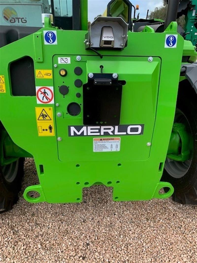 Photo 2. Merlo TF35.7-115E Telehandler TurboFarmer