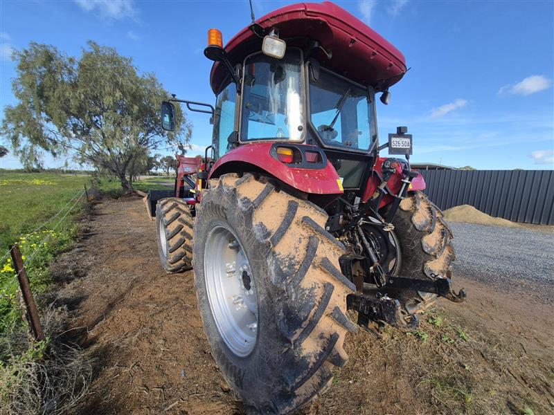 Photo 3. Case IH Farmall JX100 Tractor
