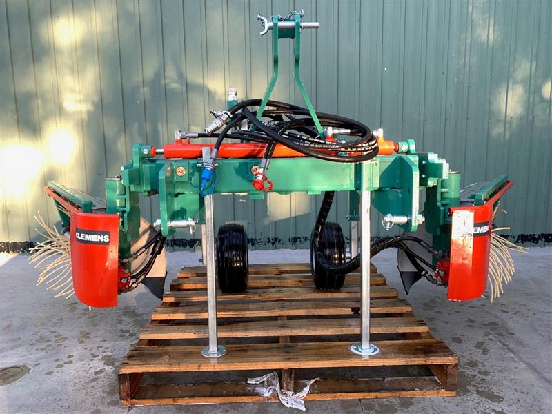 Photo 2. Clemens Multicleaners