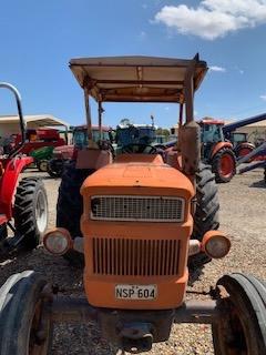 Photo 5. Fiat 640 non cab 2wd tractor