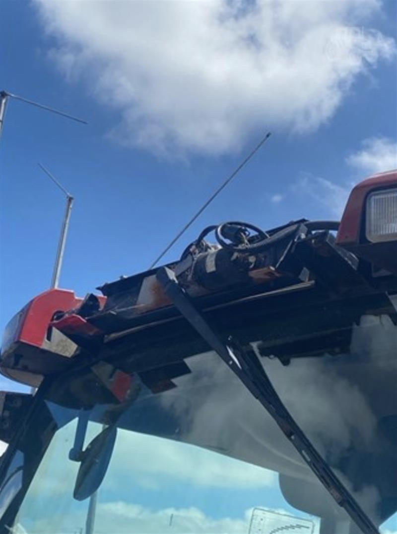 Photo 2. Case IH MXU125 tractor