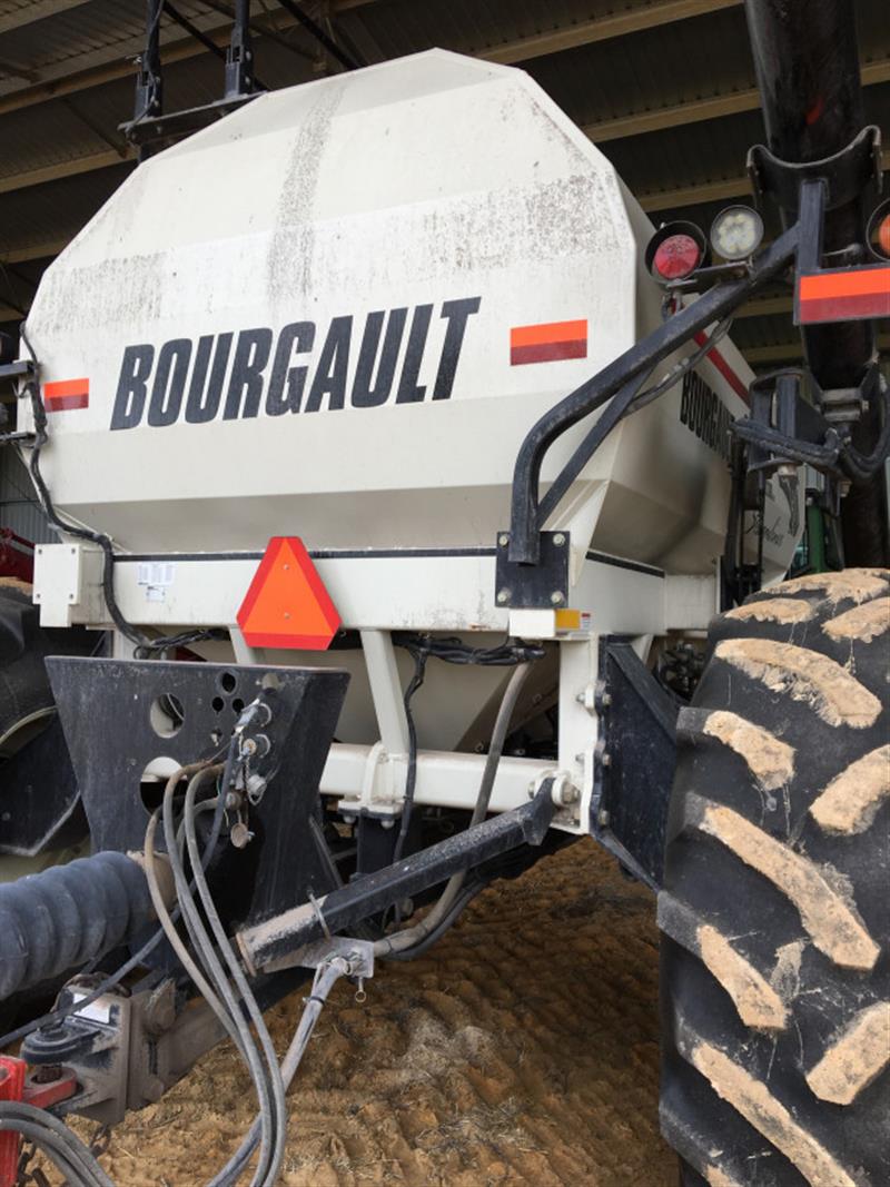 Bourgault 6350 Air Seeder Cart, Seeding Tillage Bourgault SA, Power
