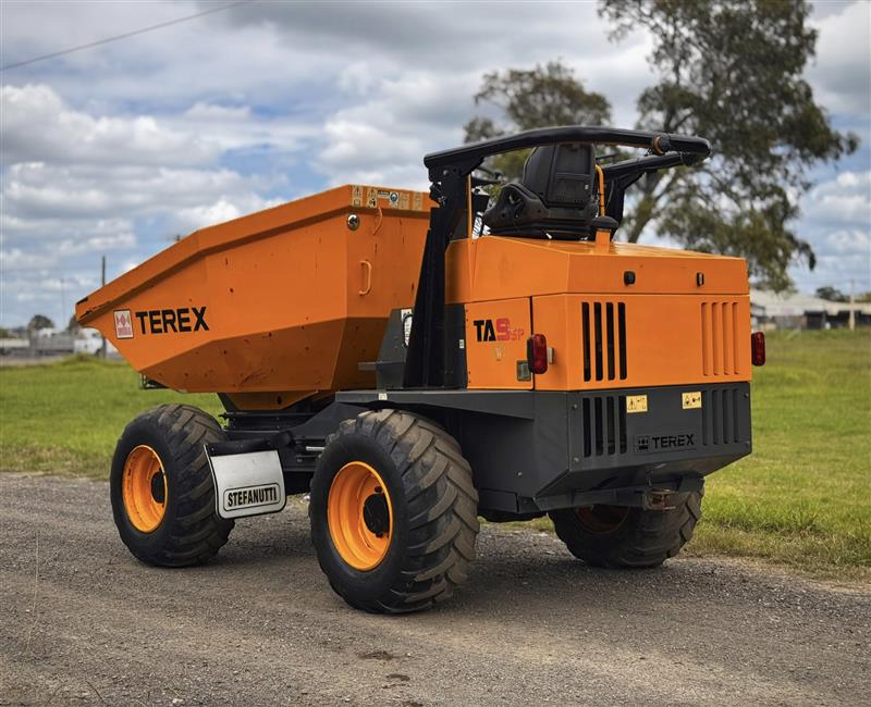 Photo 2. Terex TA9 SP 9 tonne articulated dump truck