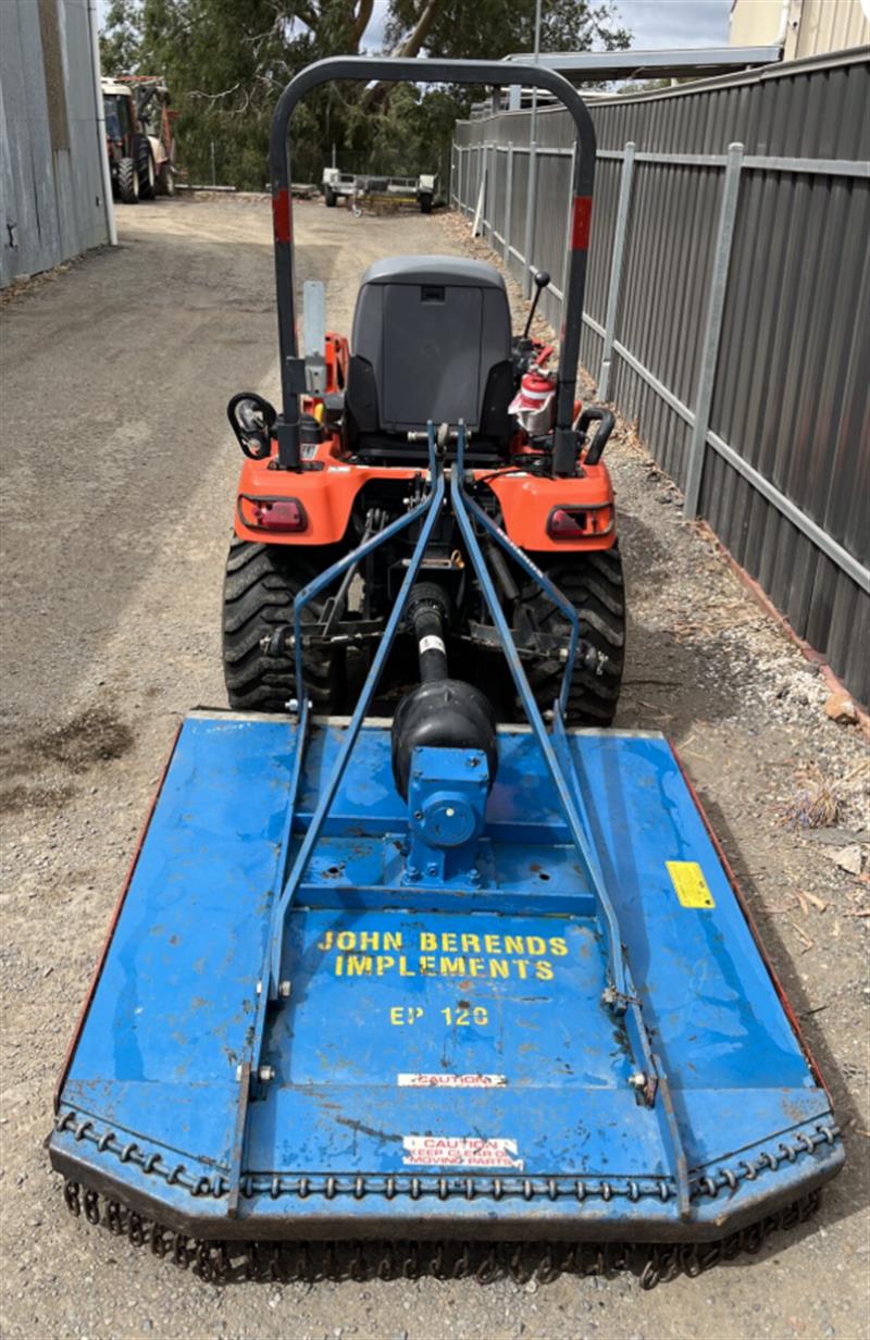 Photo 2. Kubota BX2660 tractor