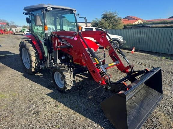 Photo 2. Massey Ferguson 2860M Compact Ut Tractors