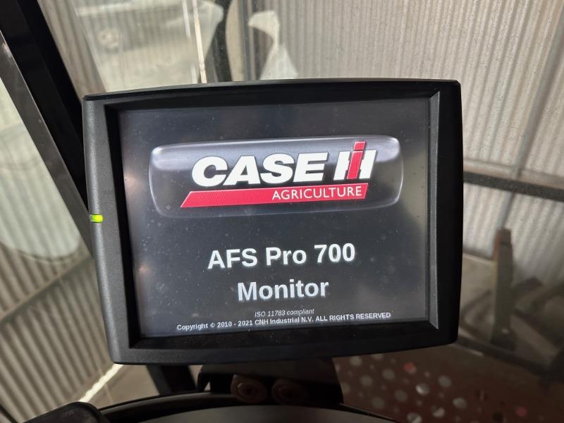 Photo 2. Case IH 9240 combine harvester