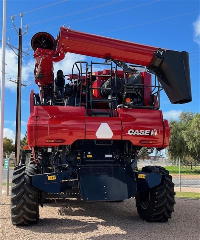 Photo 3. Case IH 9250 Axial flow combine haverster