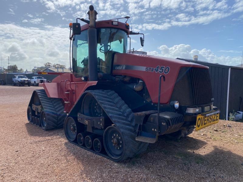Photo 4. Case IH STX450 Quadtrac track tractor