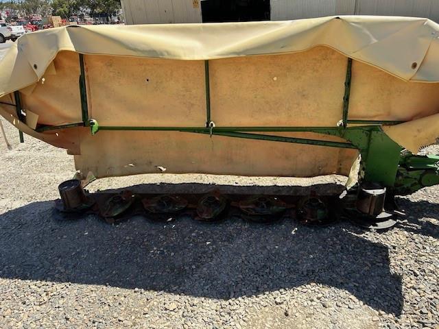 Photo 4. Krone AM283S mower