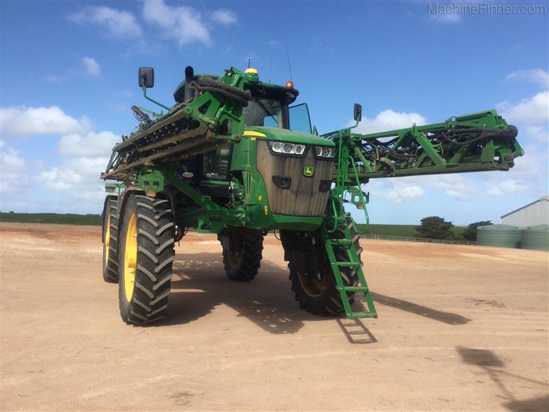 John Deere R4045 self propelled sprayer, Sprayers & Equipment John