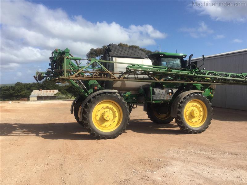 John Deere R4045 self propelled sprayer, Sprayers & Equipment John