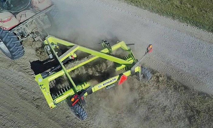 Photo 2. Schulte SRW1000 rock picker