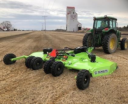 Photo 2. Schulte GX-150 rotary cutter