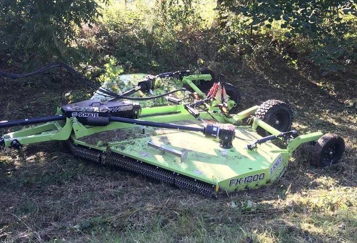 Photo 2. Schulte FX-1800 rotary cutter