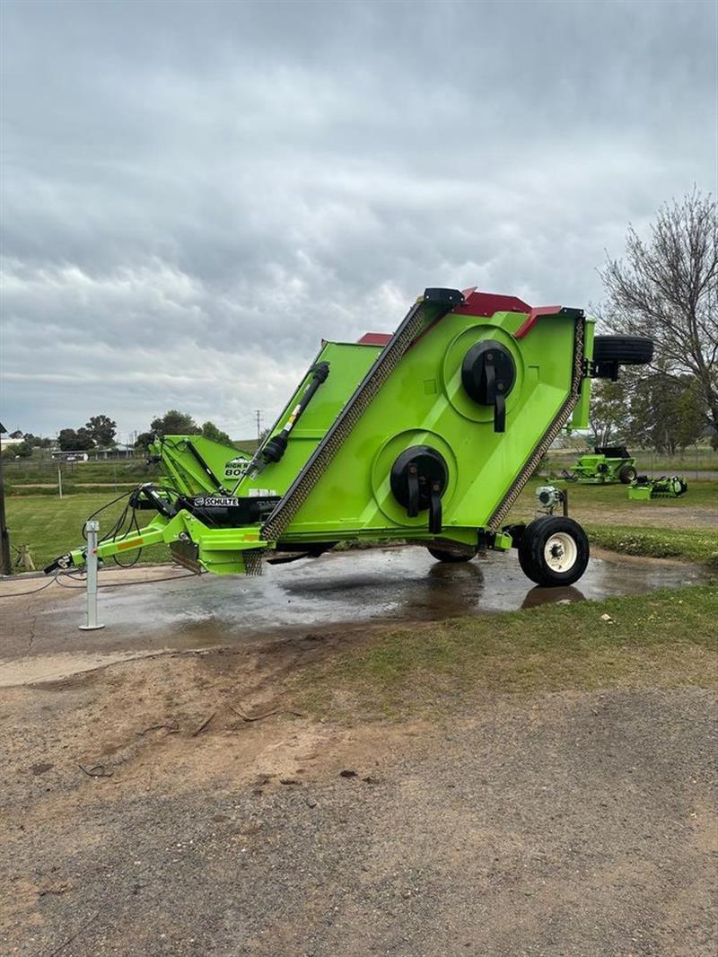 Photo 3. Schulte FX-520 mulcher