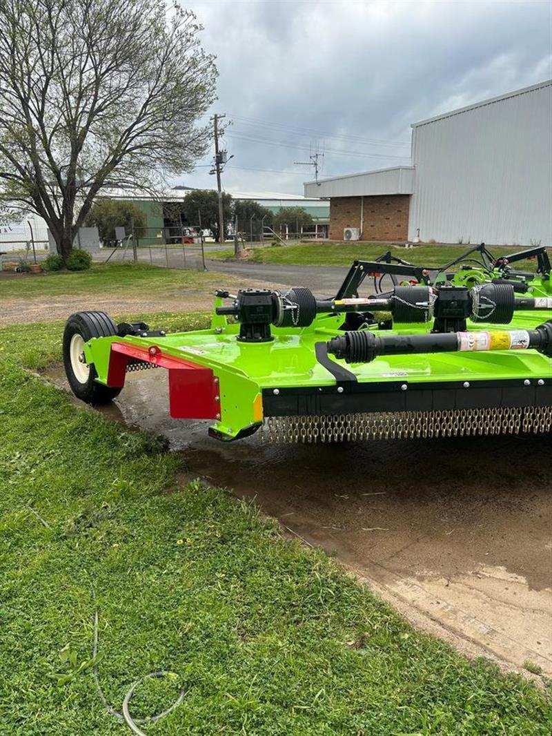 Photo 4. Schulte FX-520 mulcher