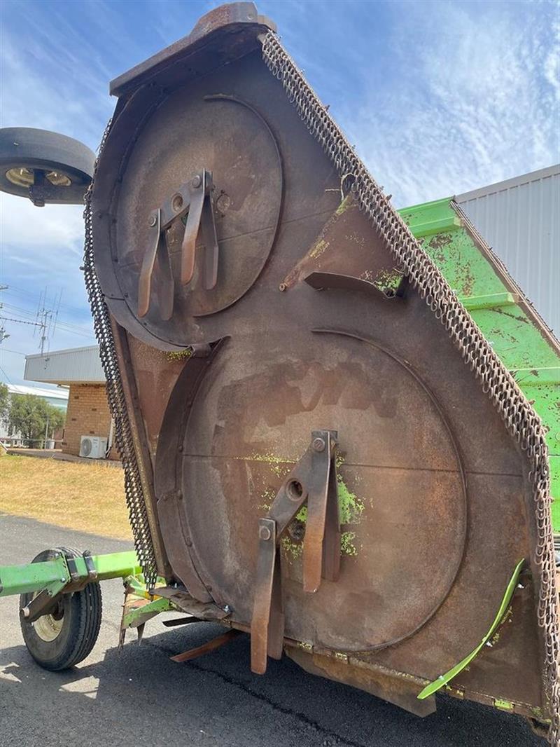 Photo 4. Schulte 5026 slasher