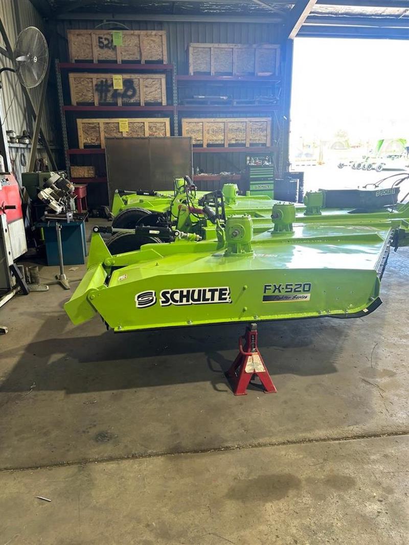 Photo 2. Schulte FX-520 slasher