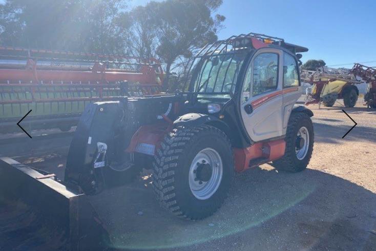 Photo 3. Manitou MLT-X840-140PS elite telehandler
