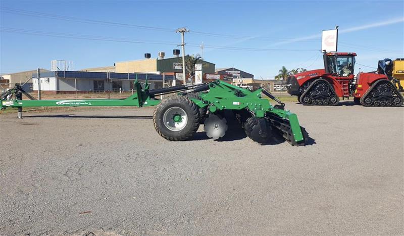 Photo 3. K-Line Ag 2912P Speedtiller Powerflex cultivator