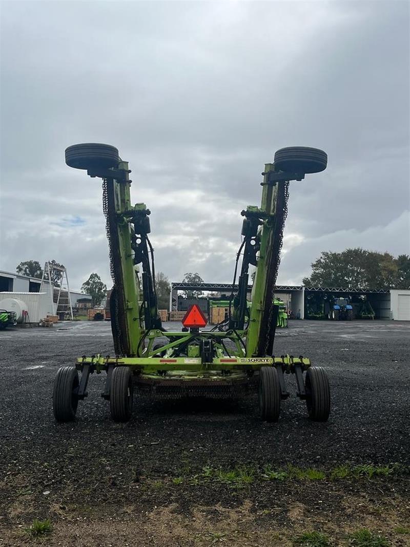 Photo 3. Schulte 5026 slasher