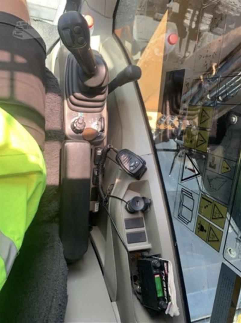 Photo 3. Case CX75 excavator