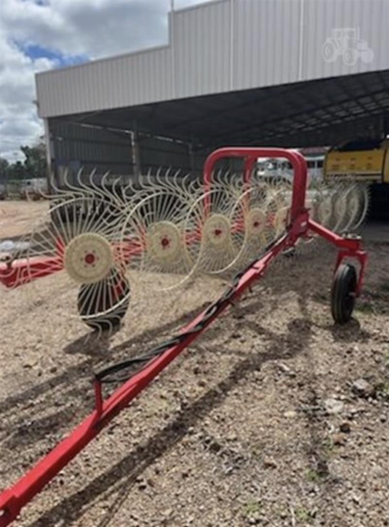 Enorossi RT9 hay rake, Hay Silage Equip AA Other QLD Power Farming