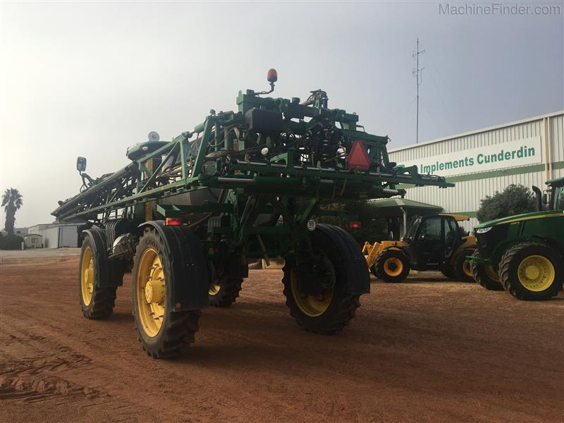 John Deere R4045 self propelled sprayer, Sprayers & Equipment John
