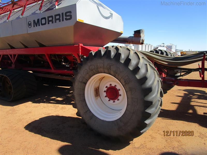 Morris 9800 airseeder, Seeding Tillage Morris WA Power Farming