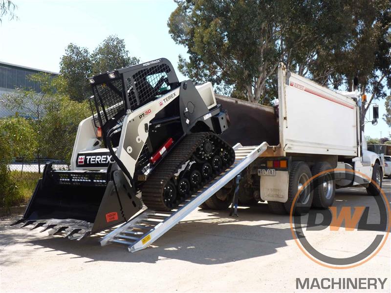 Photo 3. Sureweld aluminium full range 1.5-11.5tonne loading ramp