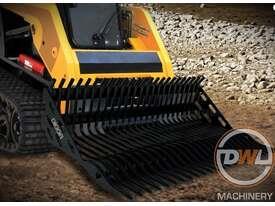 Photo 3. DIGGA 4 IN 1 ROCK GRAPPLE GP BUCKETS