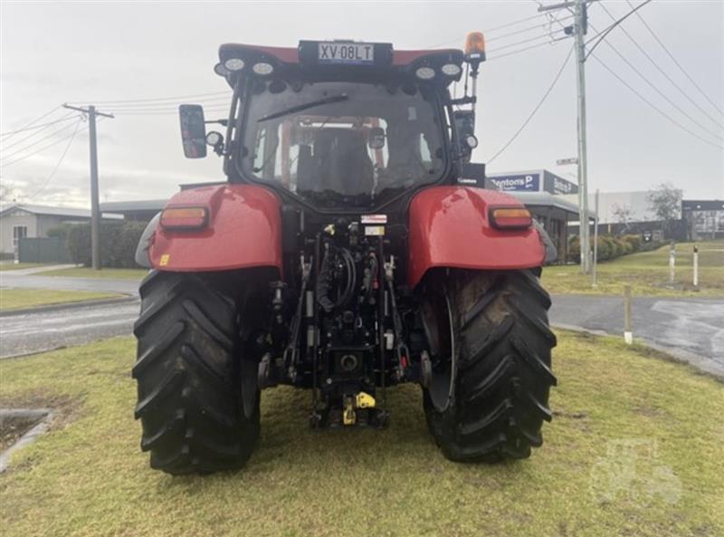 Photo 4. Case IH Maxxum 135 tractor