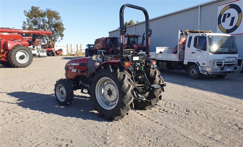 Photo 4. Case IH Farmall 35B tractor