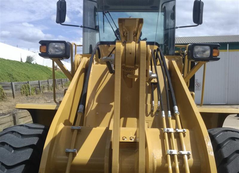 Photo 4. Lovol 938H 4T Lift Wheel Loader