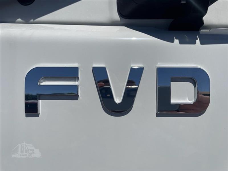 Photo 4. Isuzu FVD truck