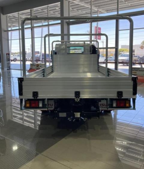 Photo 4. Isuzu NPR Table / Tray Top truck