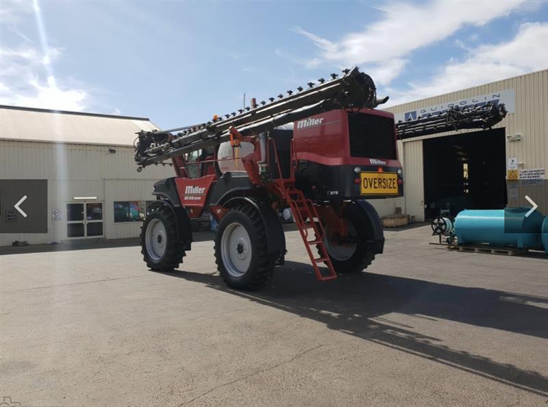 Miller Nitro 5240 self propelled sprayer, Sprayers & Equipment Miller